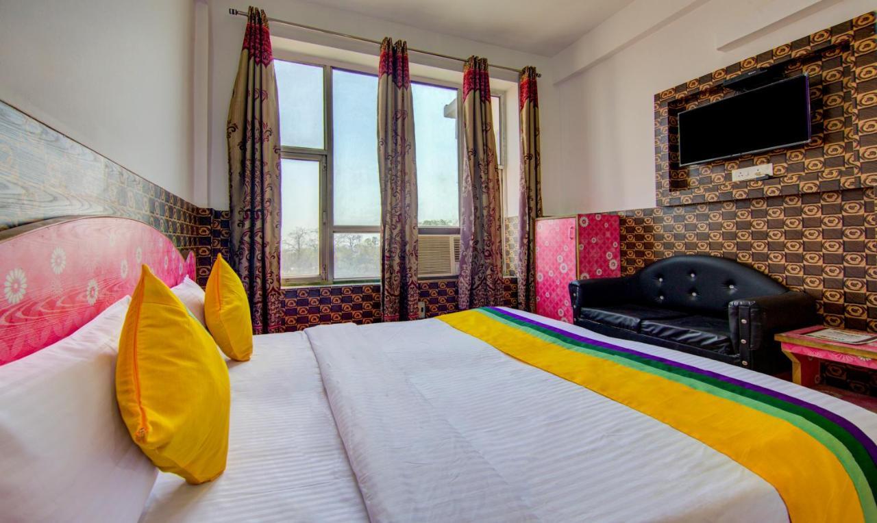 Itsy Hotels Satya Shree Katra  Exterior foto